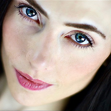 Adrienne Wilkinson close up